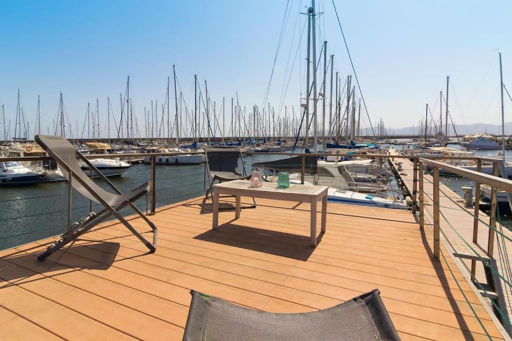 Houseboat Sardinia Suite Cagliari Eksteriør billede